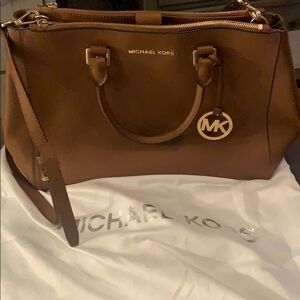 Michael kors bag cognac